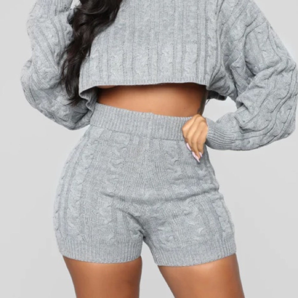 Fashion nova grey knit shorts